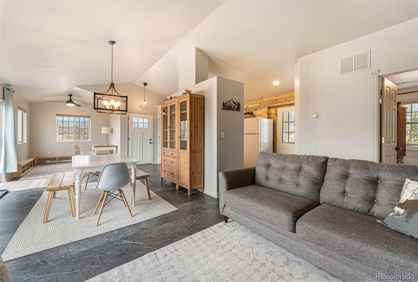 462 Silver Creek Road