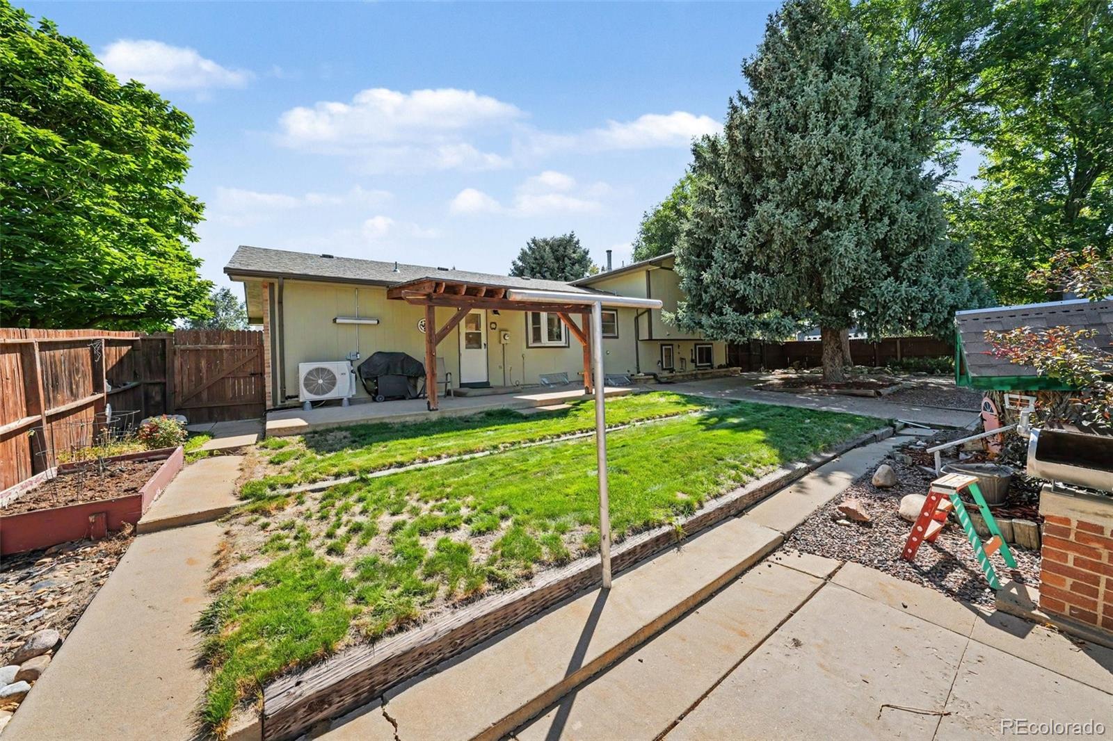 327 Maple Drive