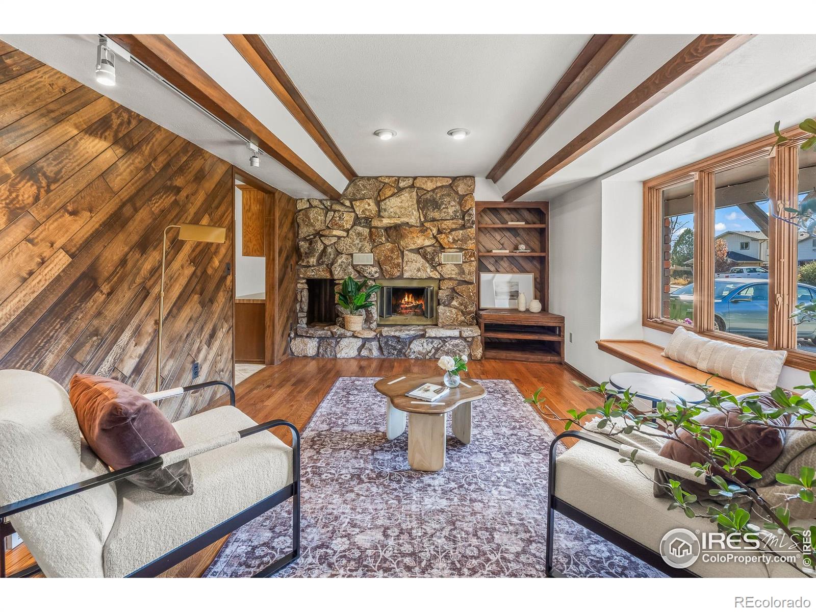 3016 Glendevey Drive