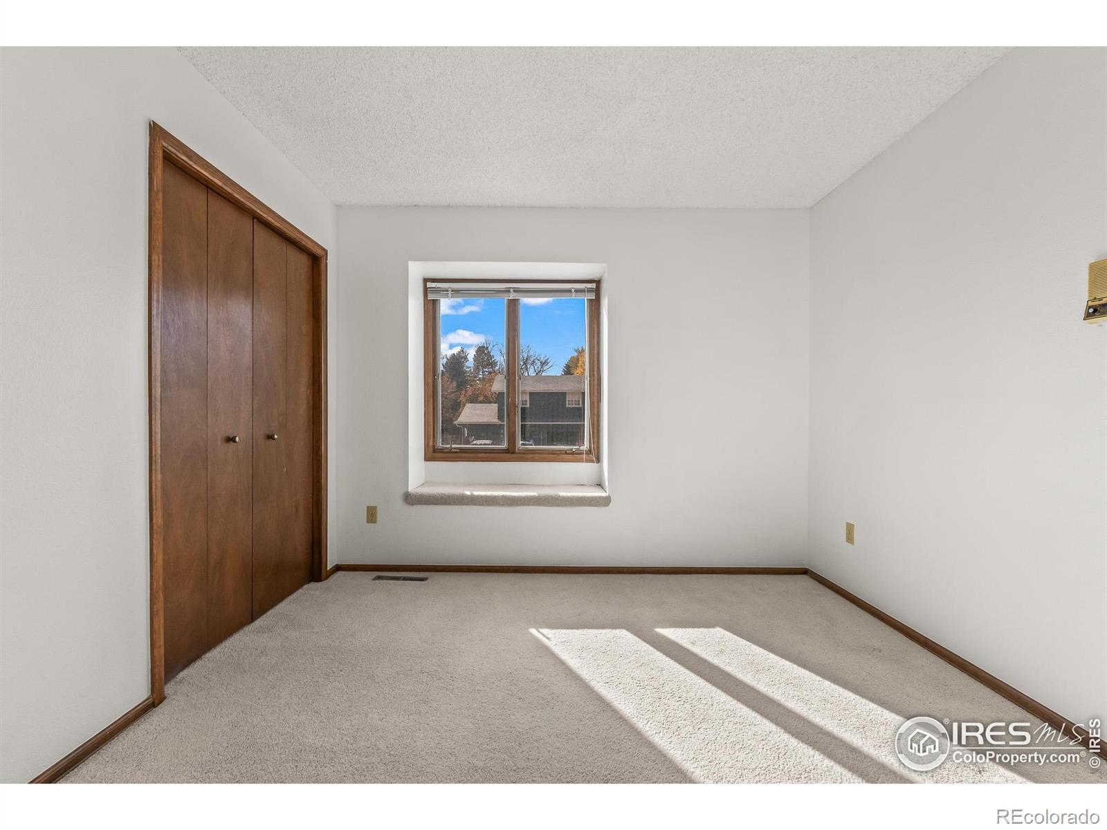 3016 Glendevey Drive