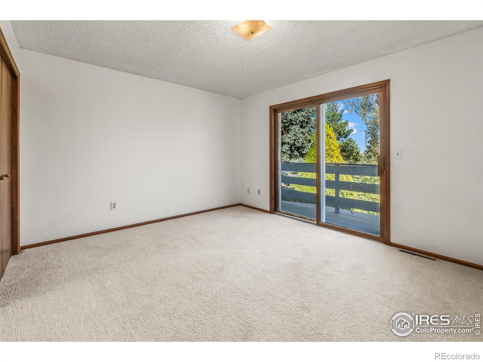 3016 Glendevey Drive