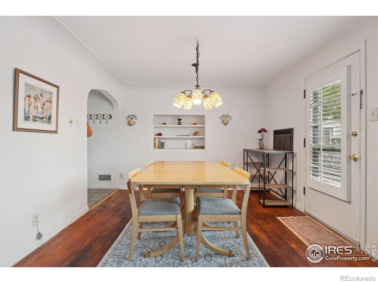 1110 S Quitman Street