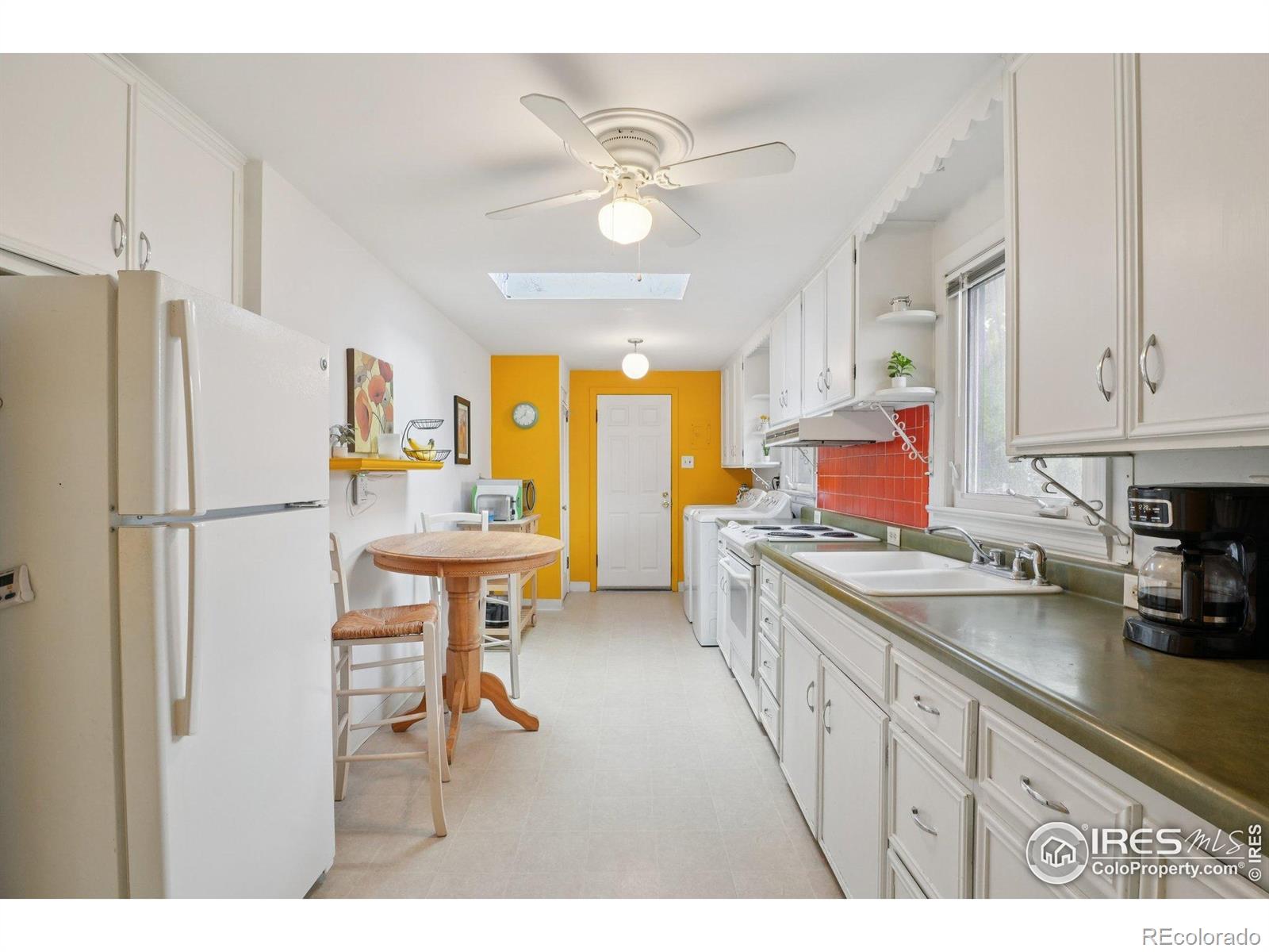 1110 S Quitman Street