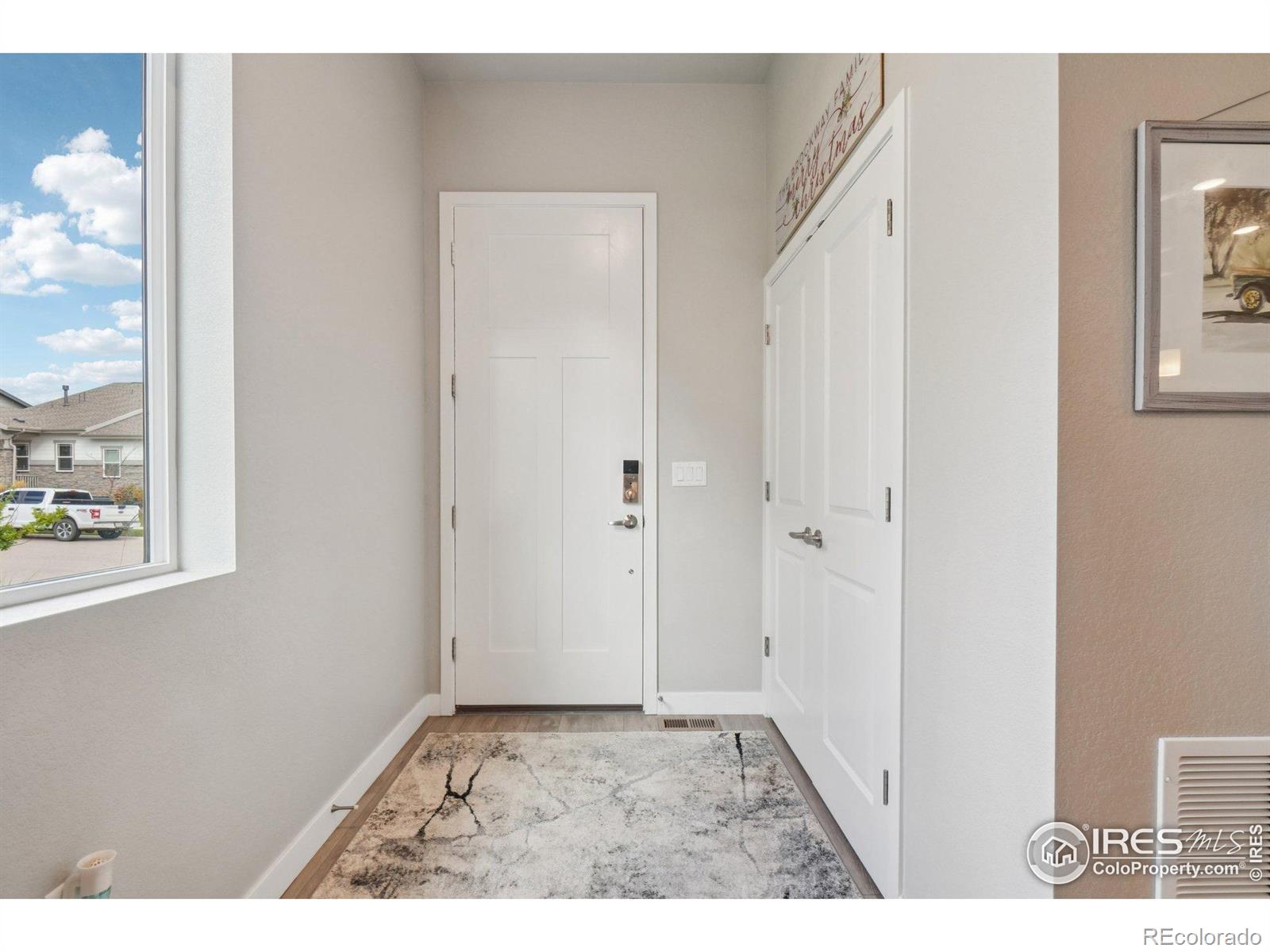 12541 Lake View Street