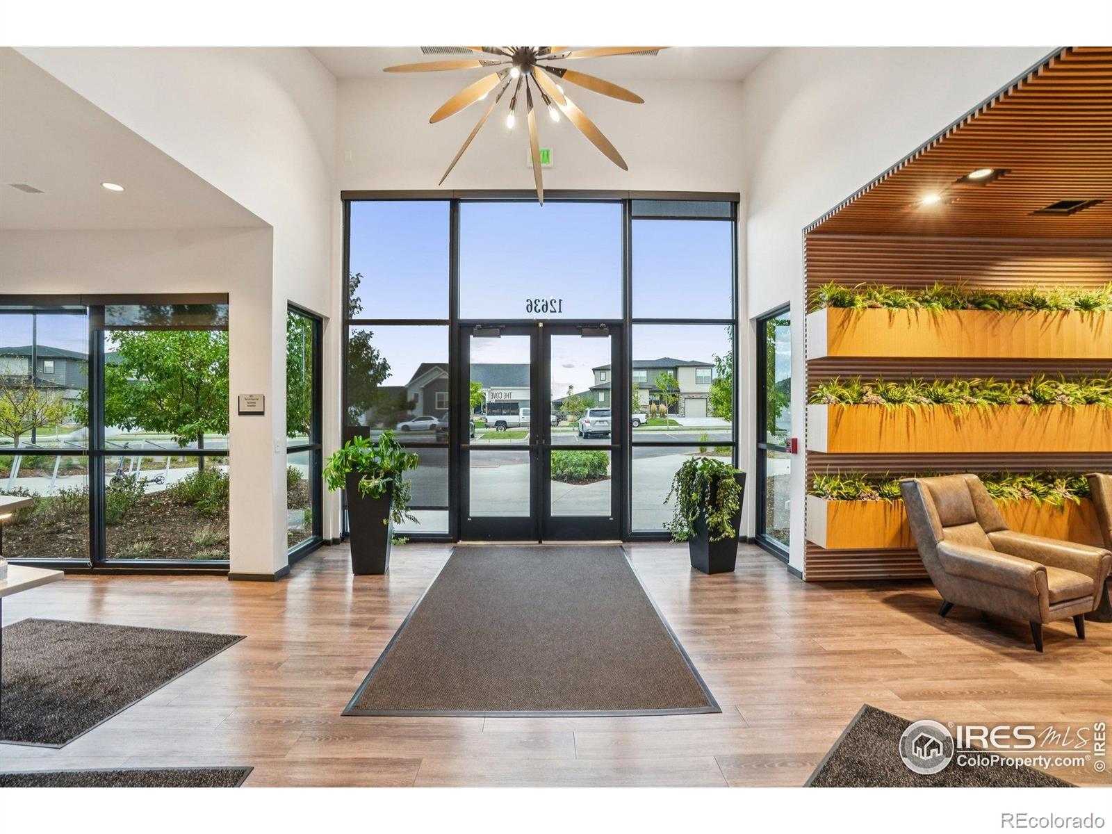 12541 Lake View Street