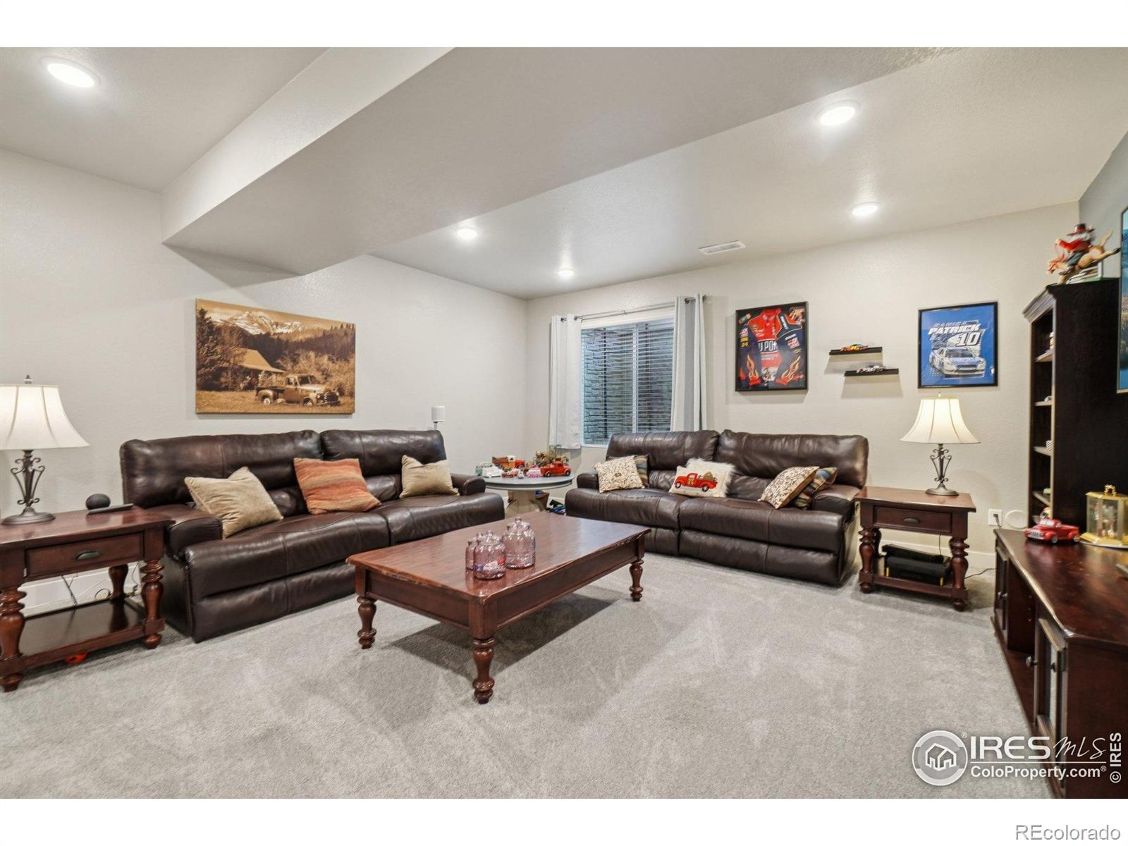 12541 Lake View Street