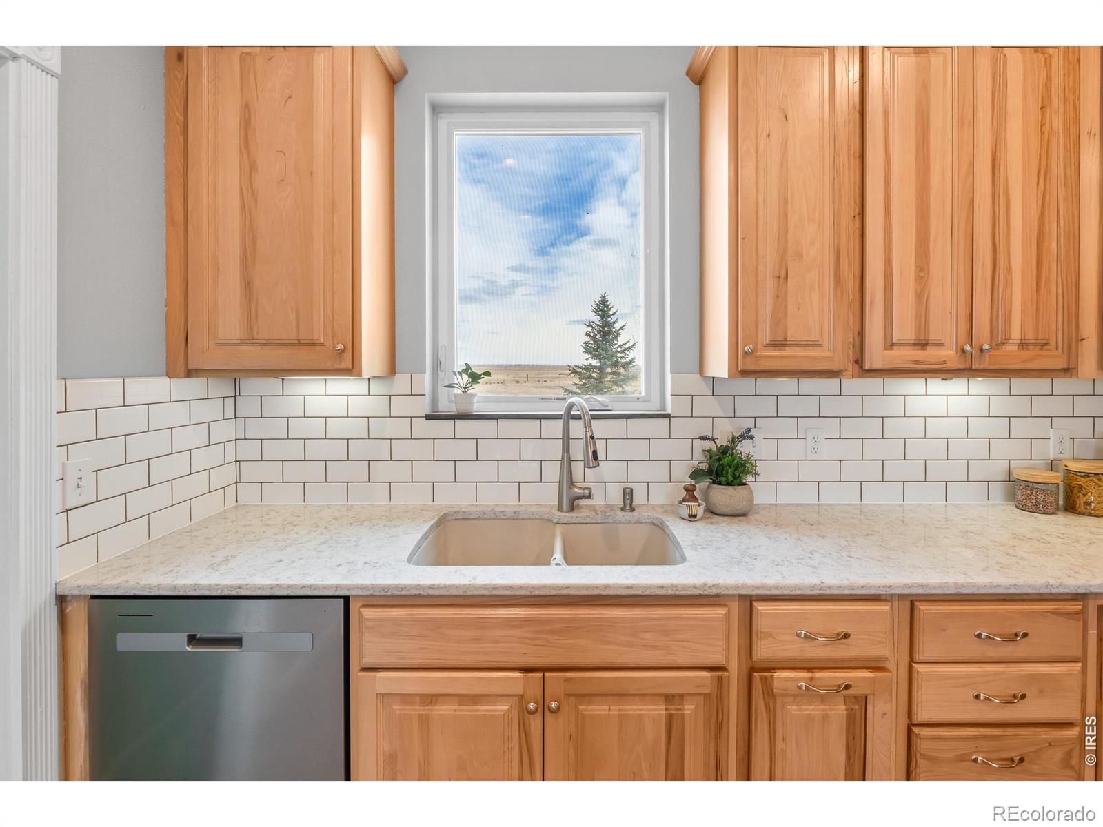 16225 County Road 98