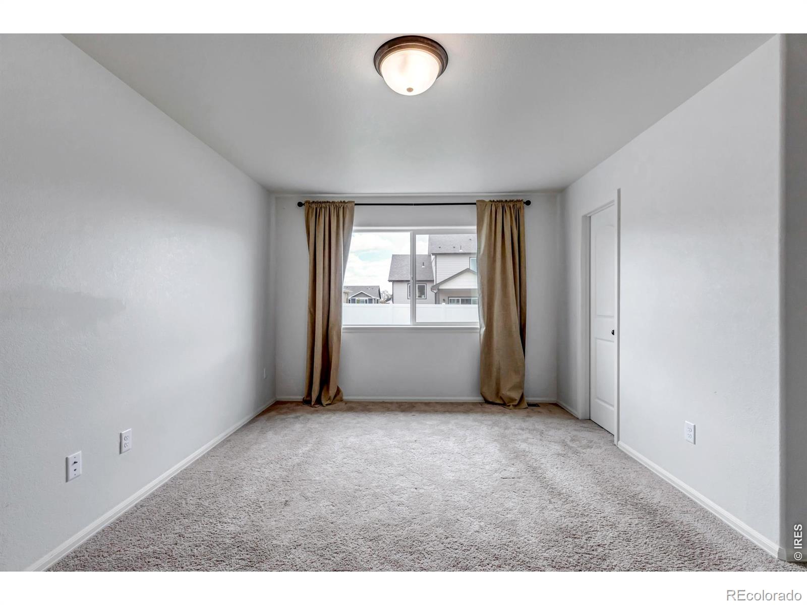 945 Maplebrook Drive