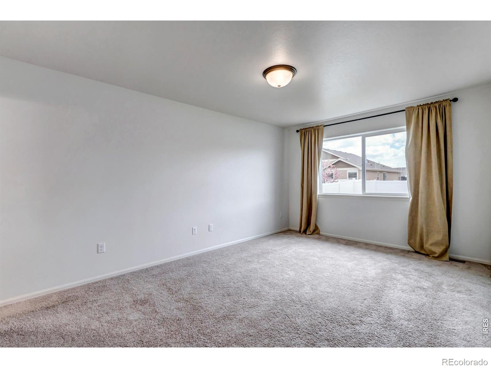 945 Maplebrook Drive