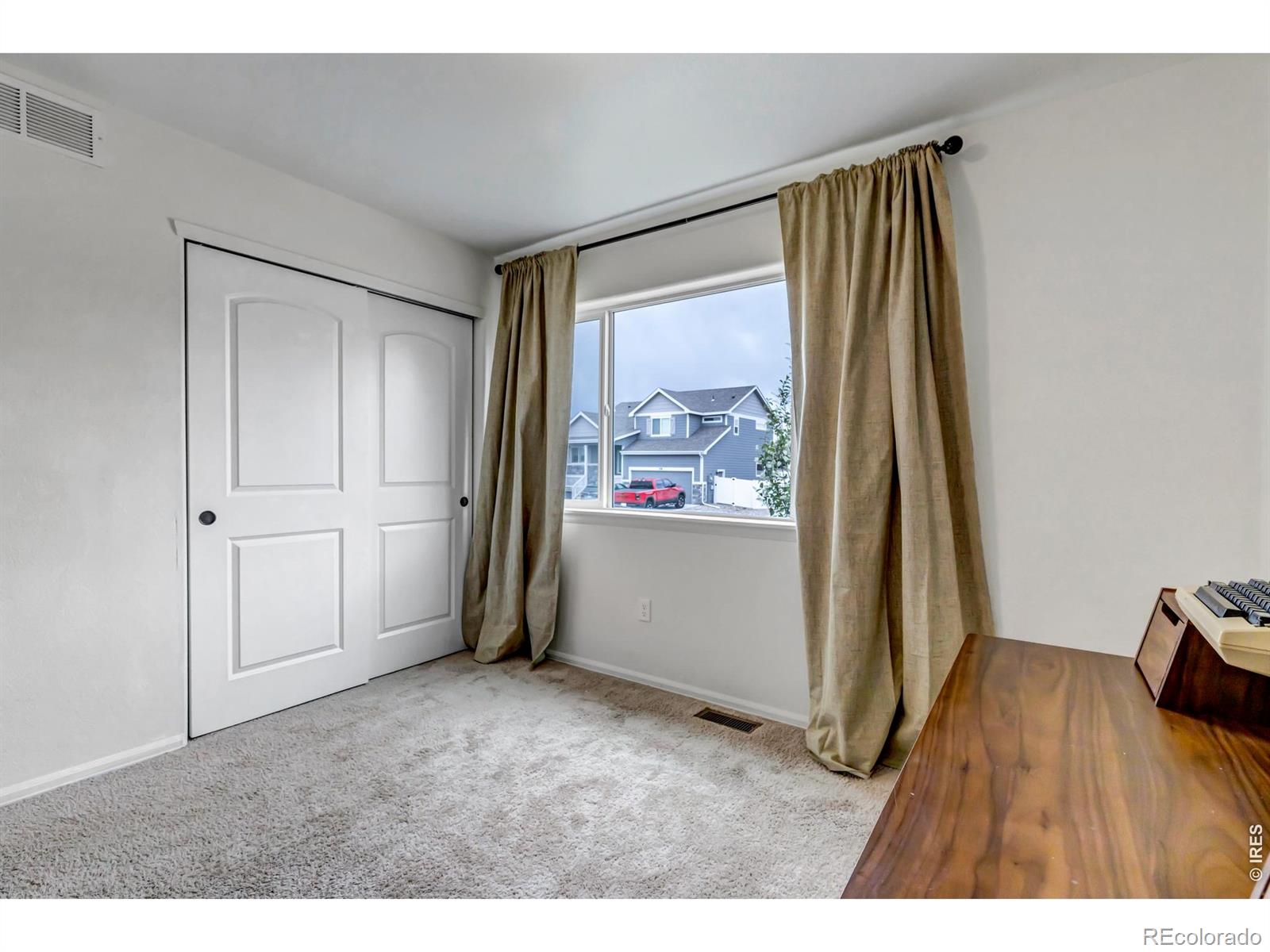 945 Maplebrook Drive