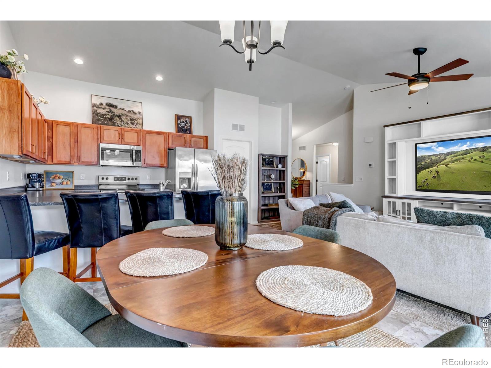 945 Maplebrook Drive