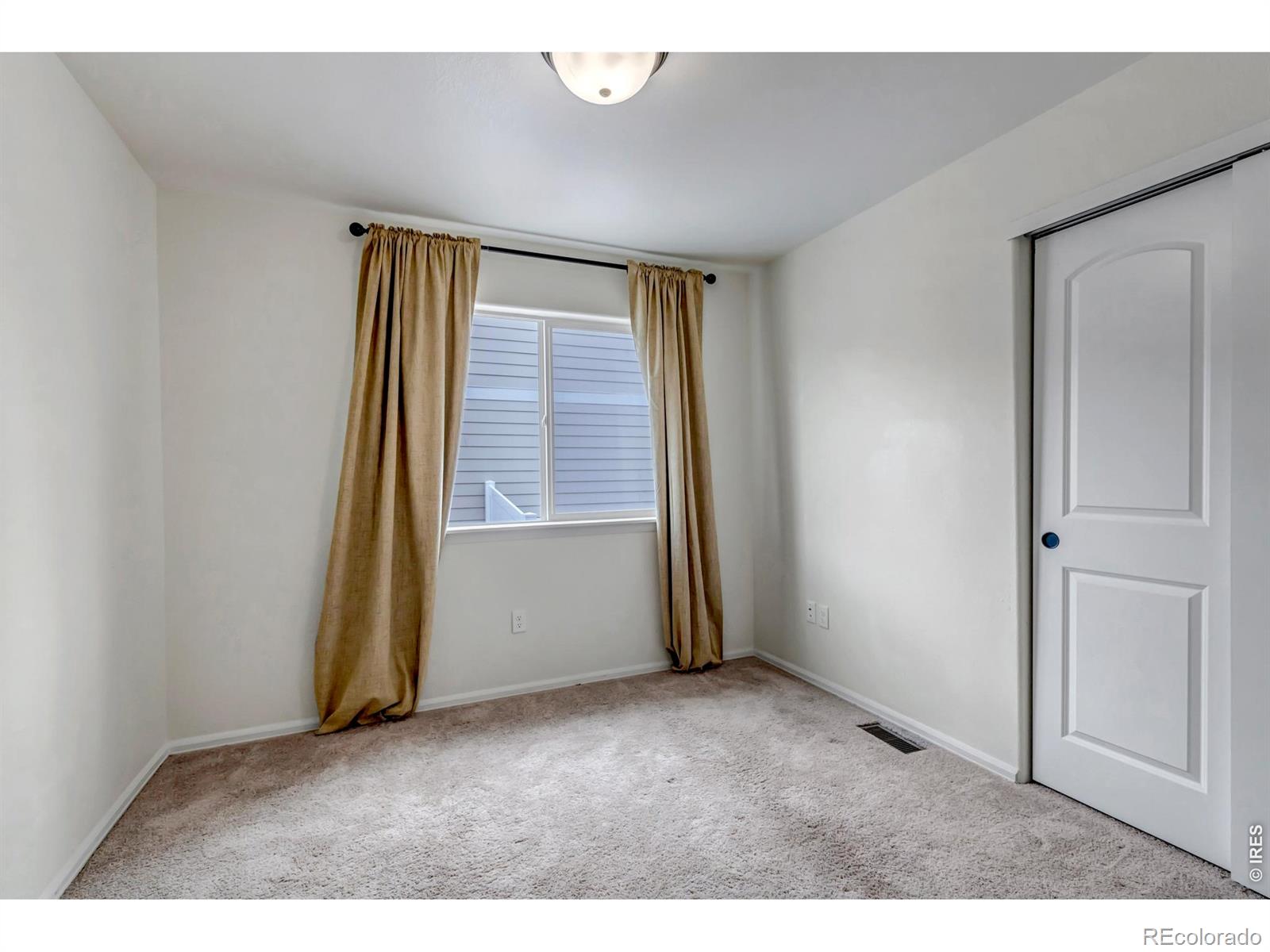945 Maplebrook Drive