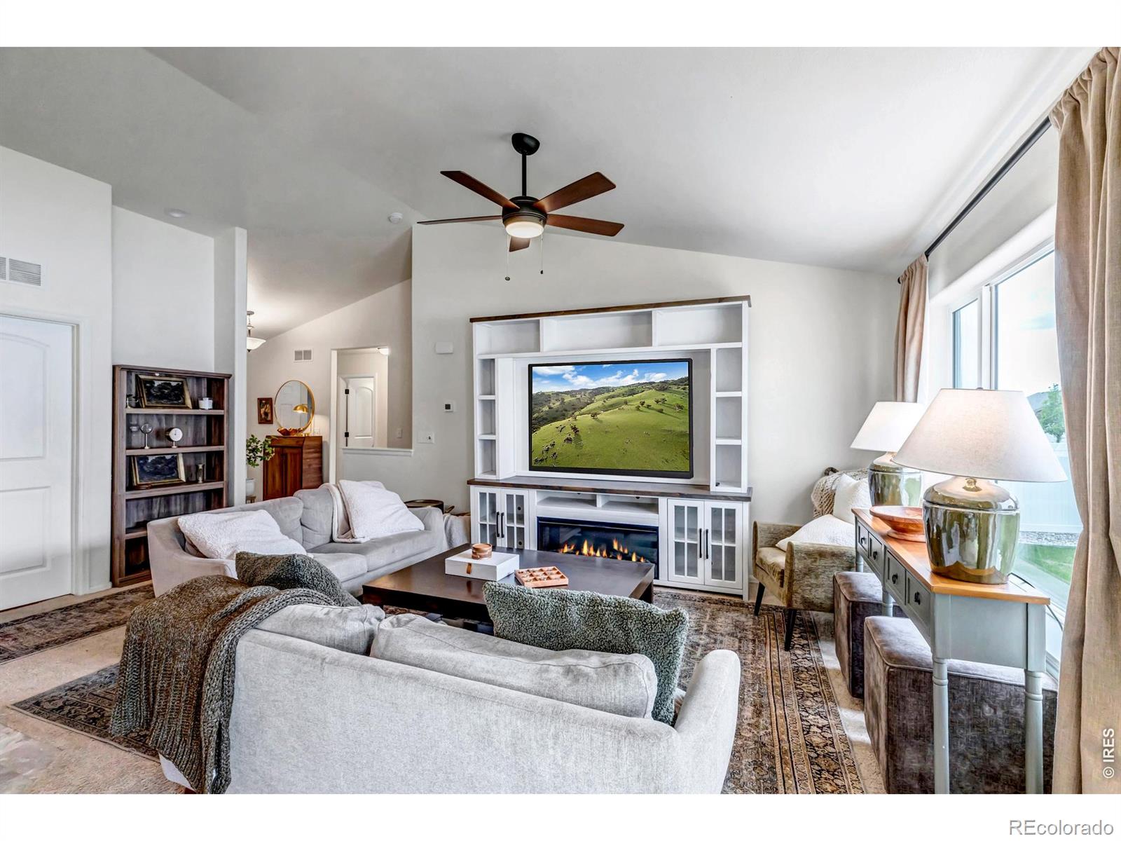 945 Maplebrook Drive