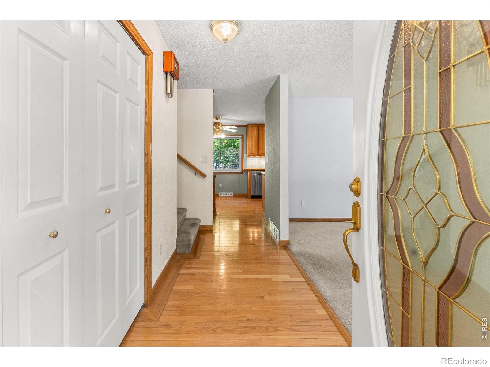 2709 W 17th Street