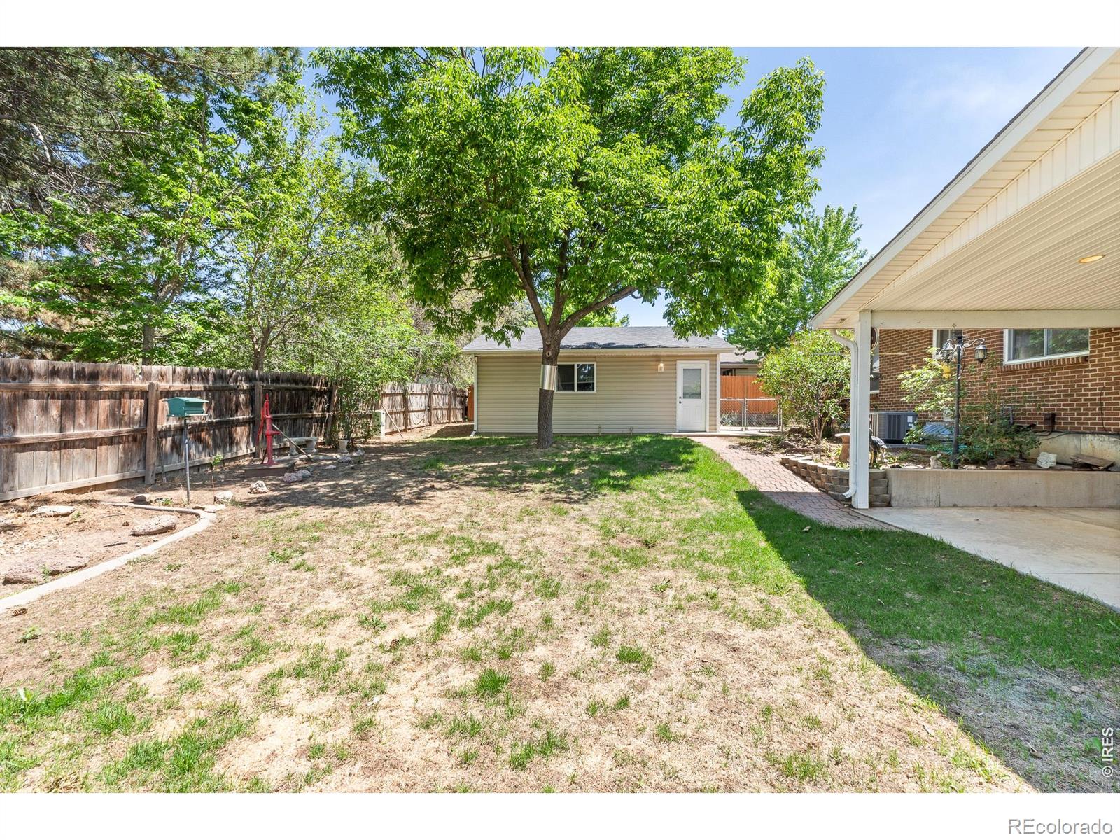 2709 W 17th Street