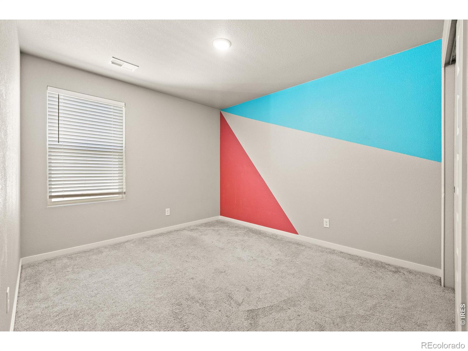 370 Cherokee Trail