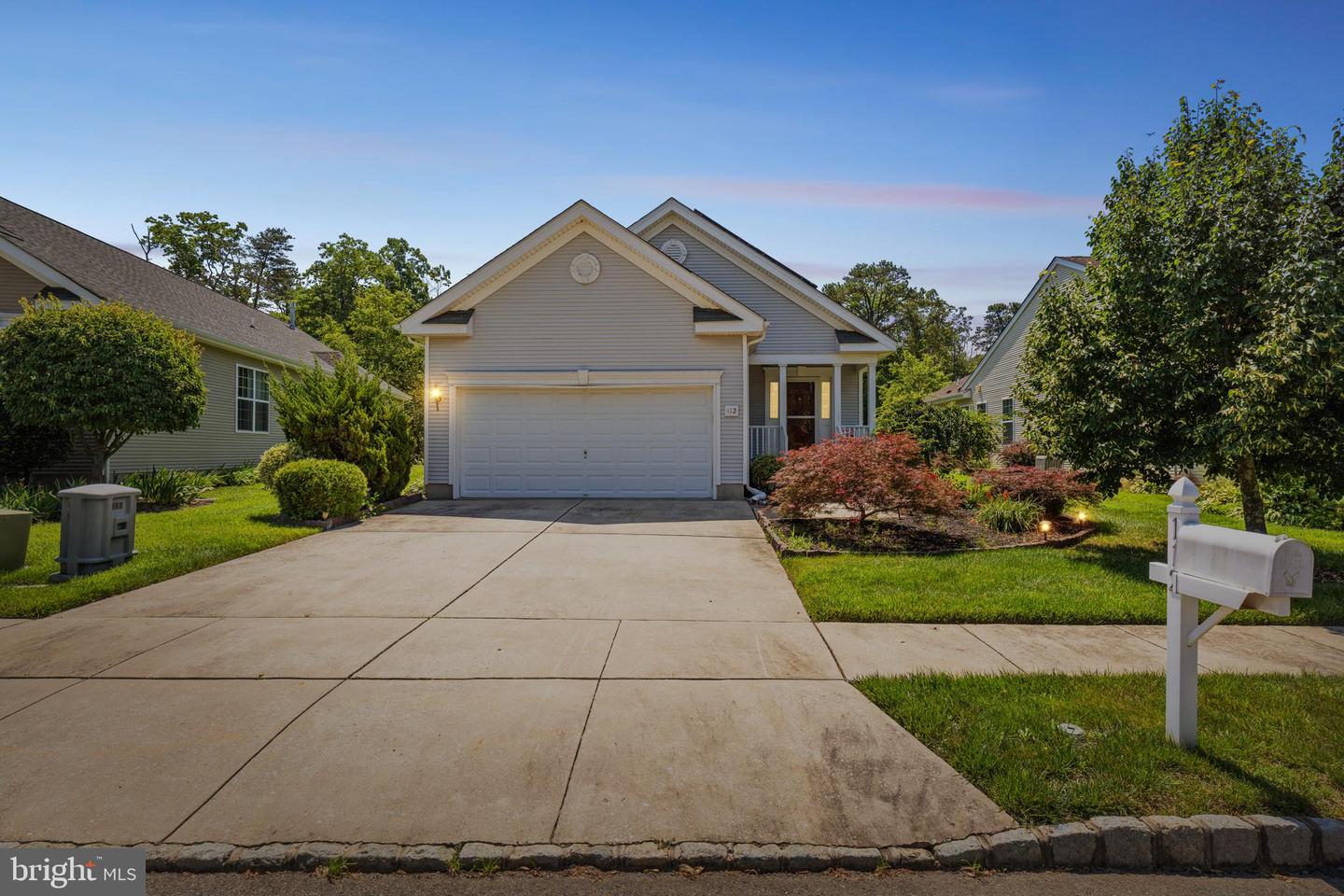 112 Cottage St