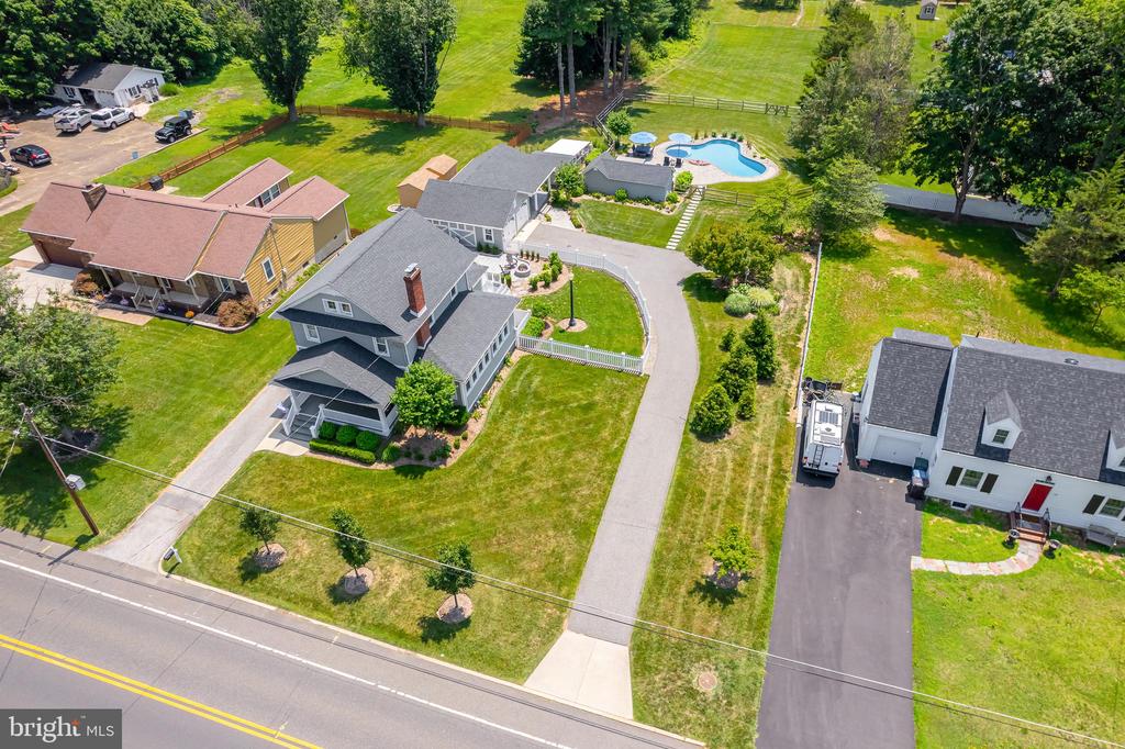 542 KINGS HIGHWAY