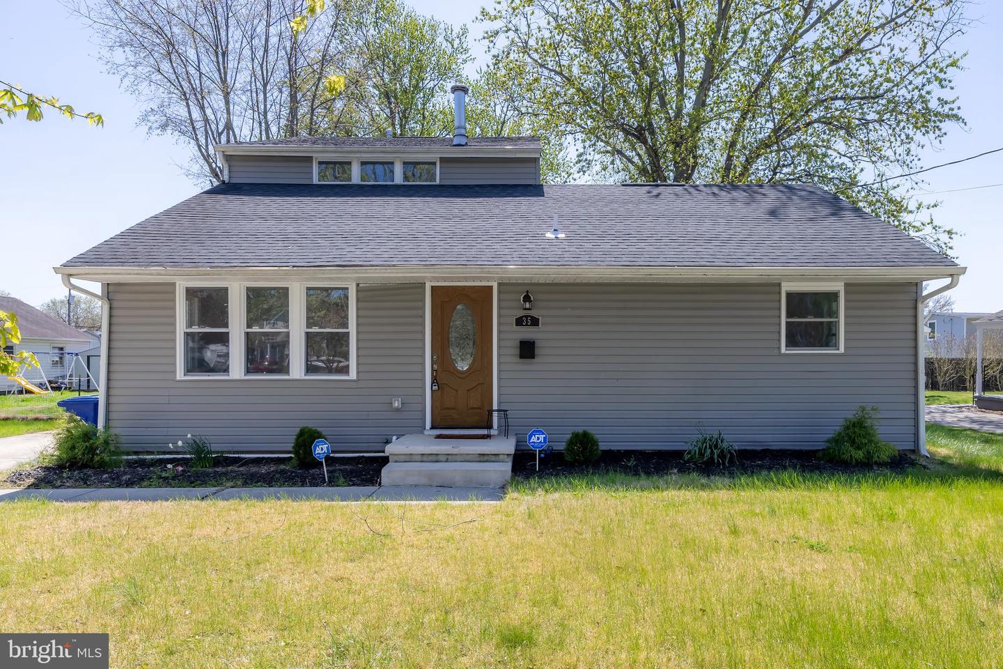 35 Mahoney Rd