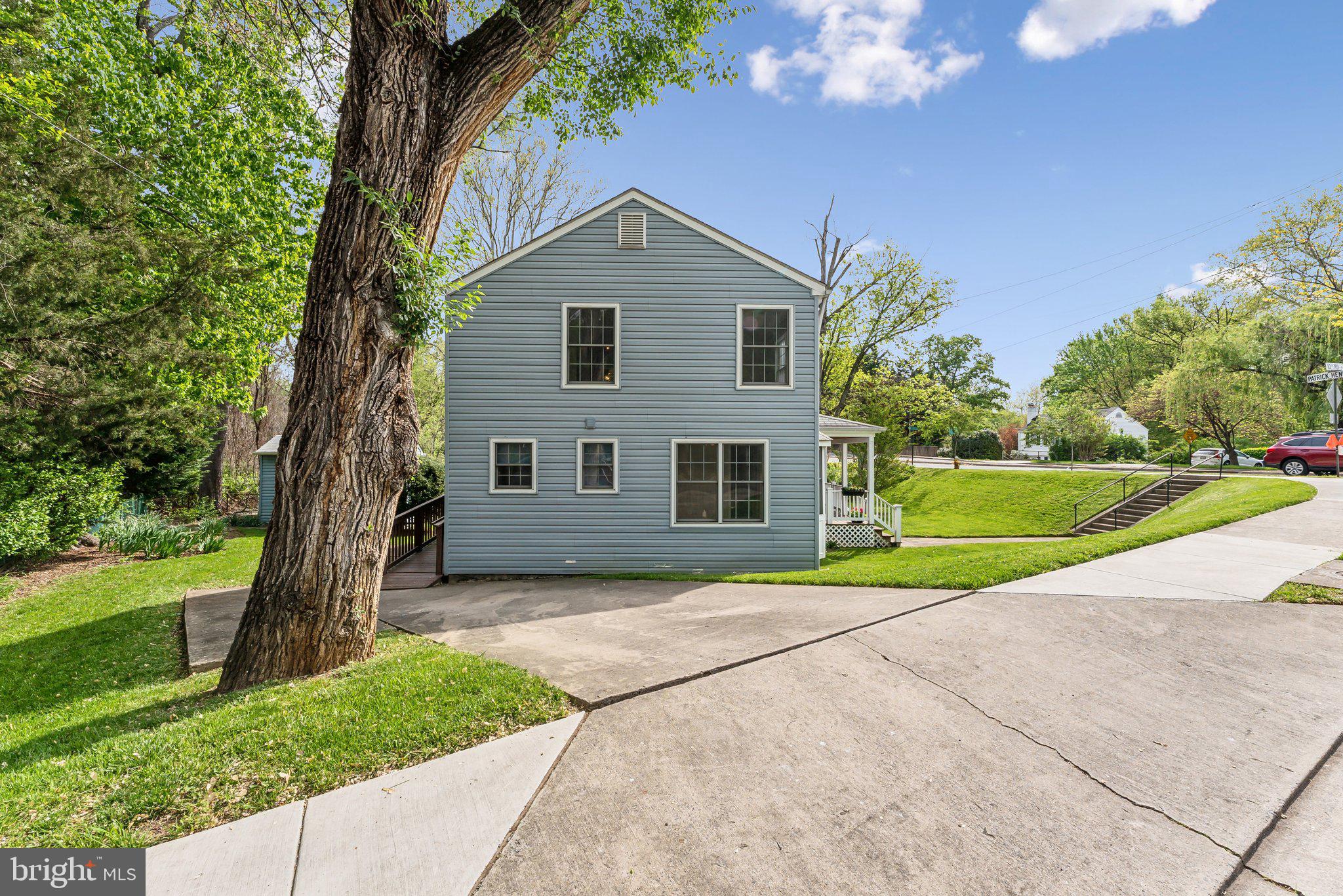 1000 PATRICK HENRY DRIVE