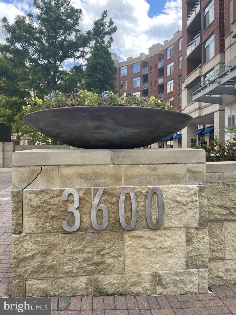 3600 S GLEBE ROAD 326W
