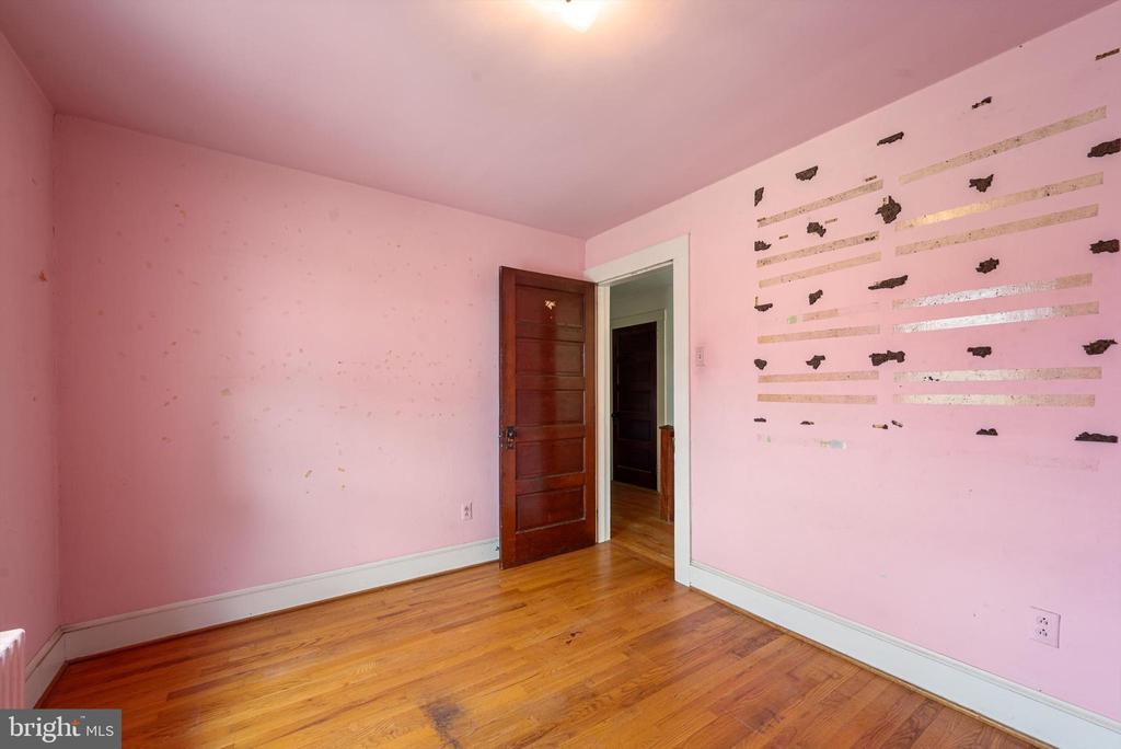 406 S CHURCH STREET