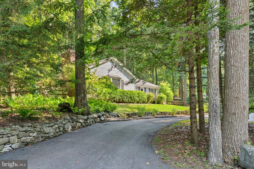 32651 MOUNT WEATHER ROAD