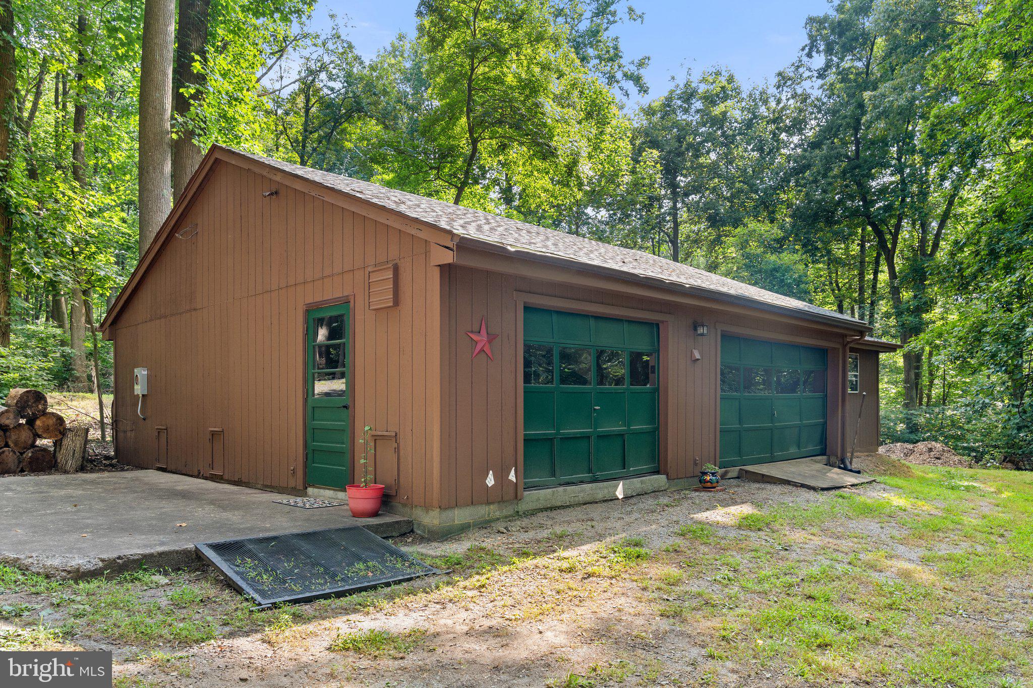 32651 MOUNT WEATHER ROAD