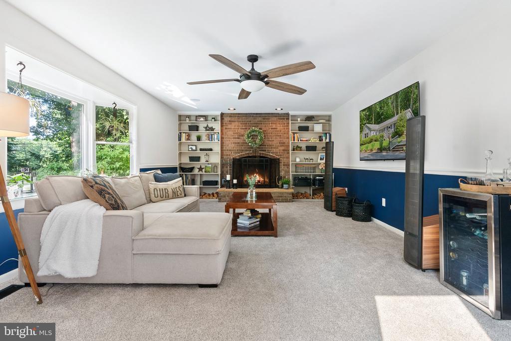 32651 MOUNT WEATHER ROAD