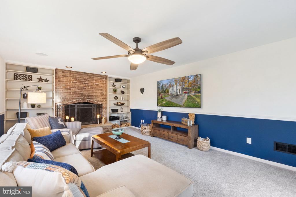 32651 MOUNT WEATHER ROAD