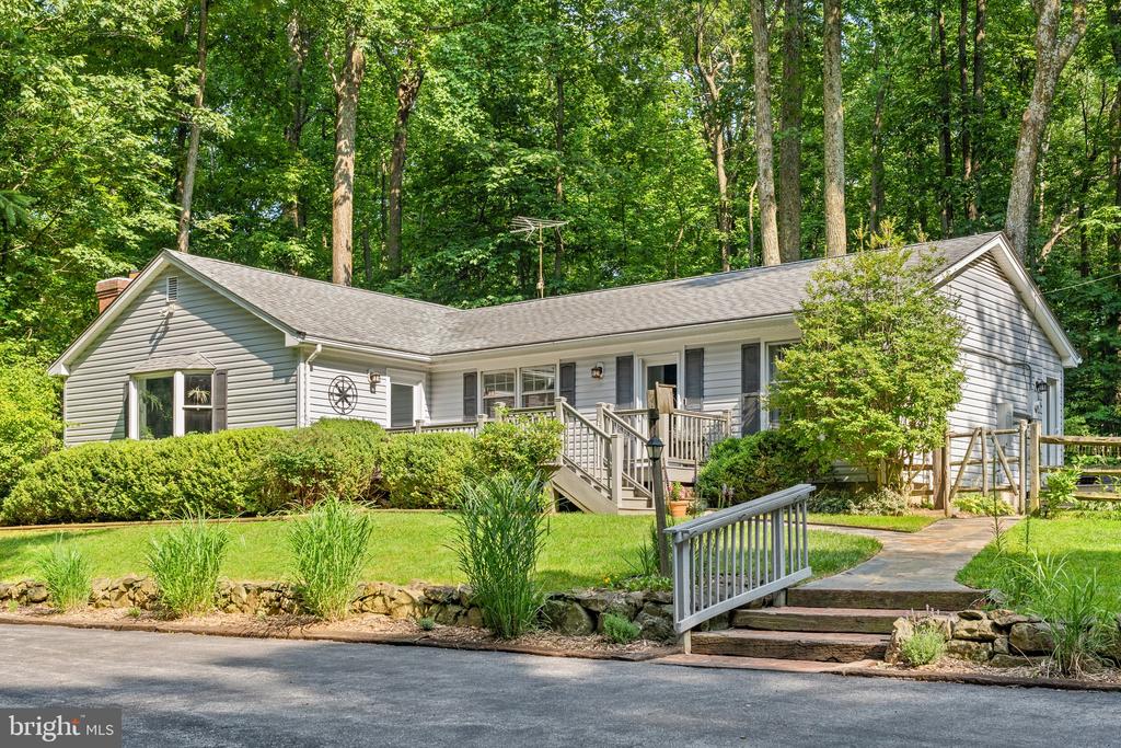 32651 MOUNT WEATHER ROAD
