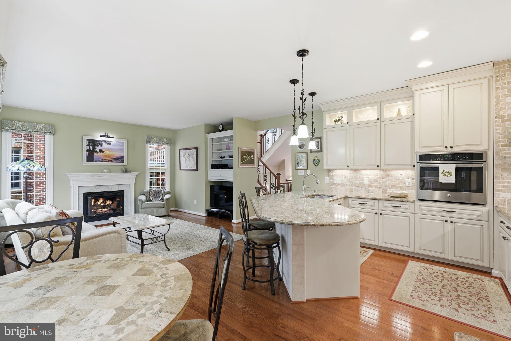 10444 COURTNEY DRIVE