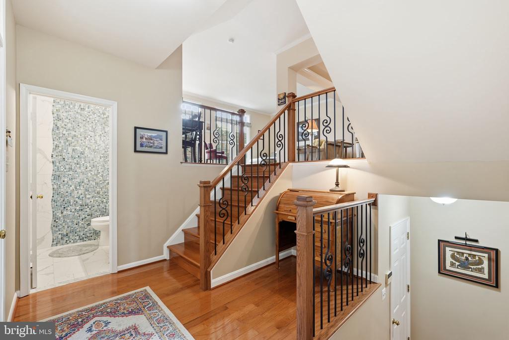 10444 COURTNEY DRIVE