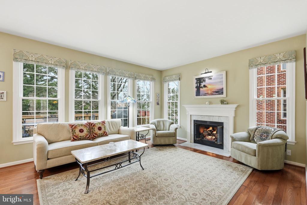 10444 COURTNEY DRIVE