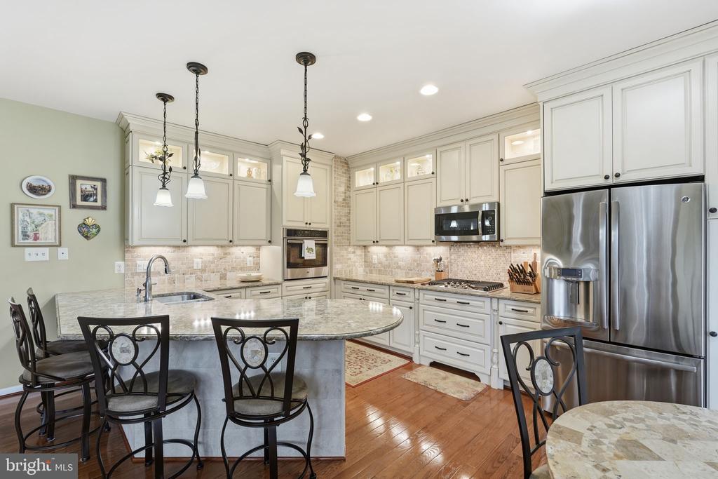 10444 COURTNEY DRIVE