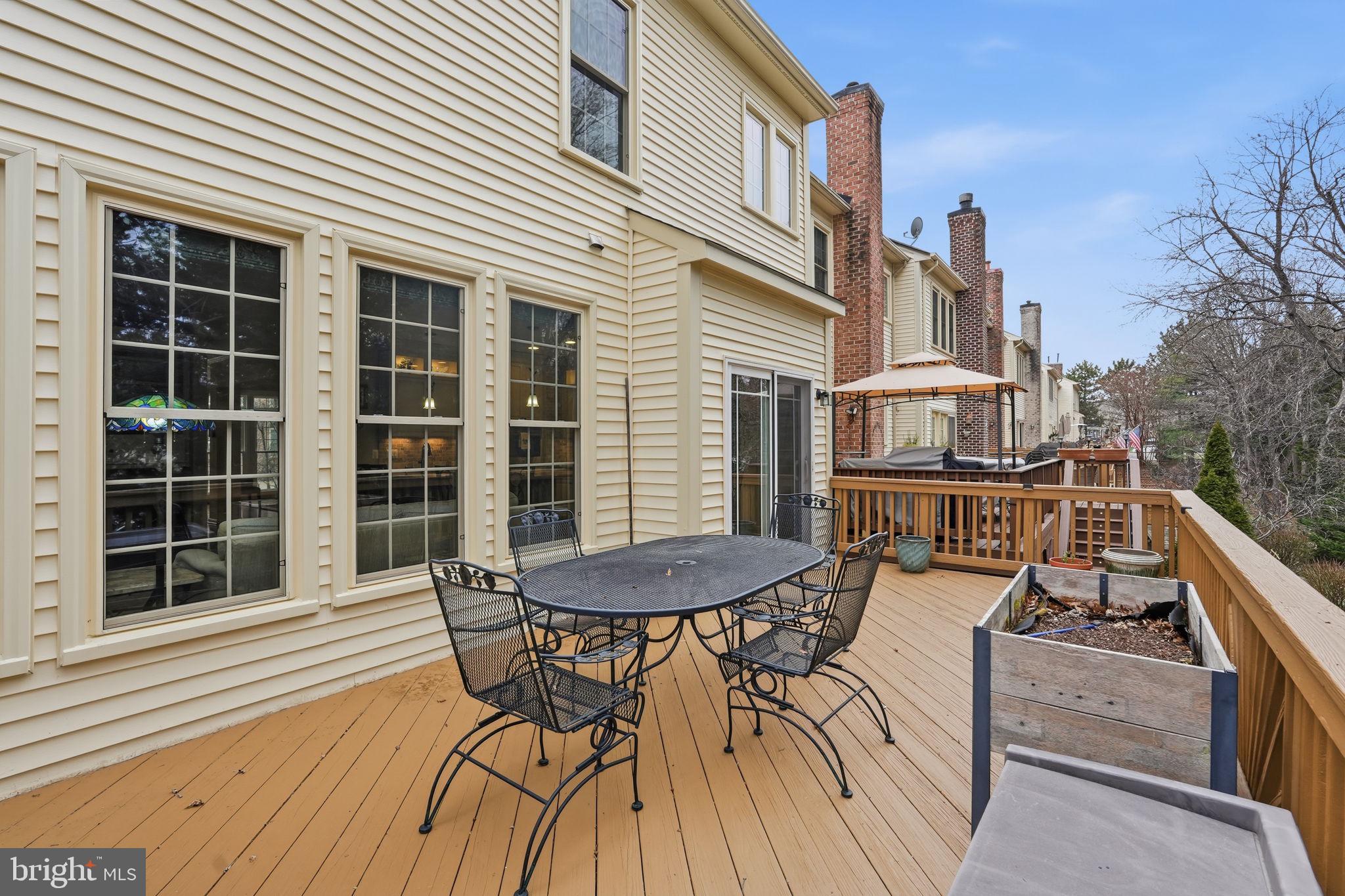 10444 COURTNEY DRIVE