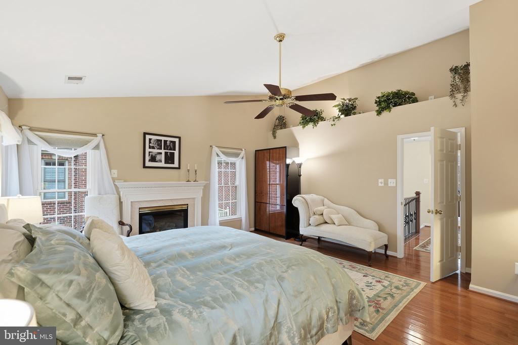 10444 COURTNEY DRIVE