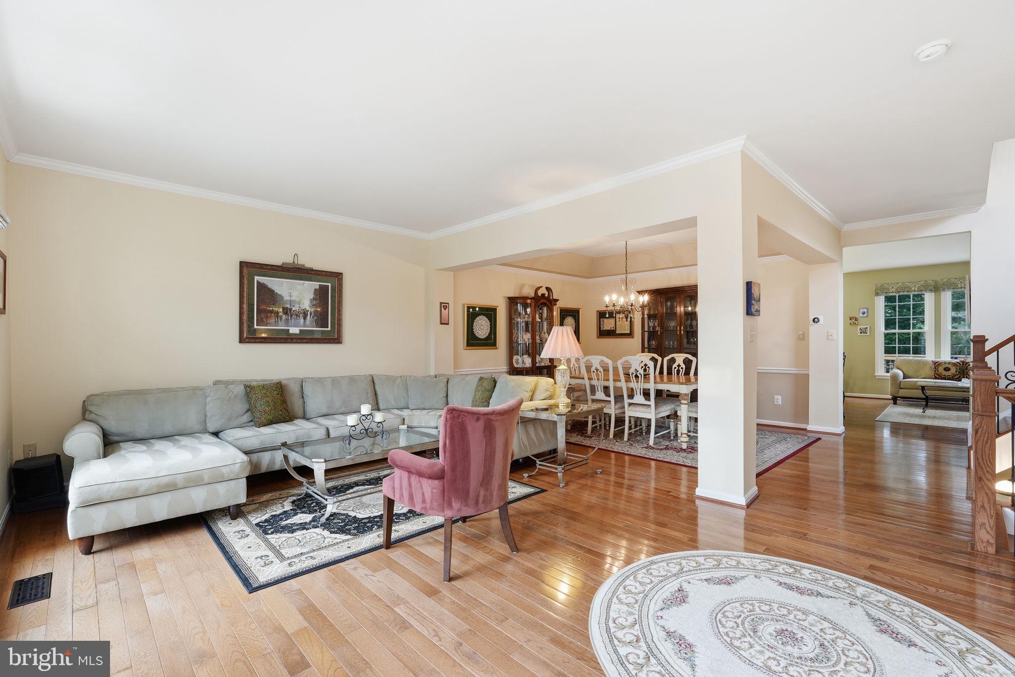 10444 COURTNEY DRIVE