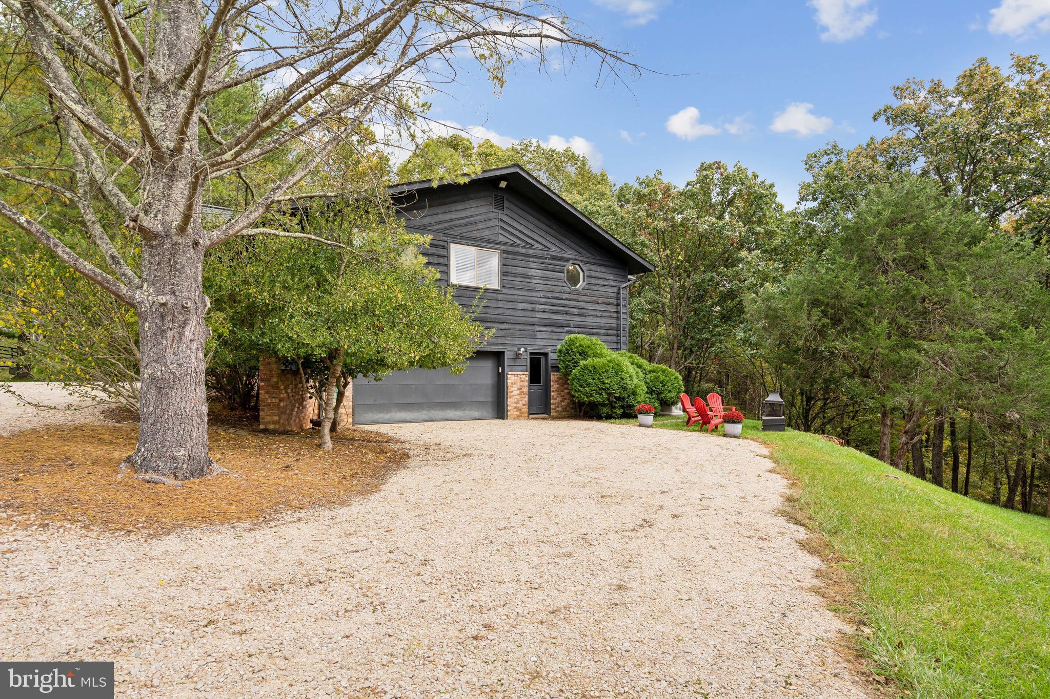 10551 COBBLER VALLEY LANE