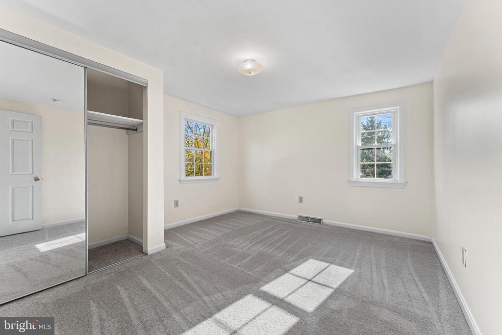 7401 FILLY LANE