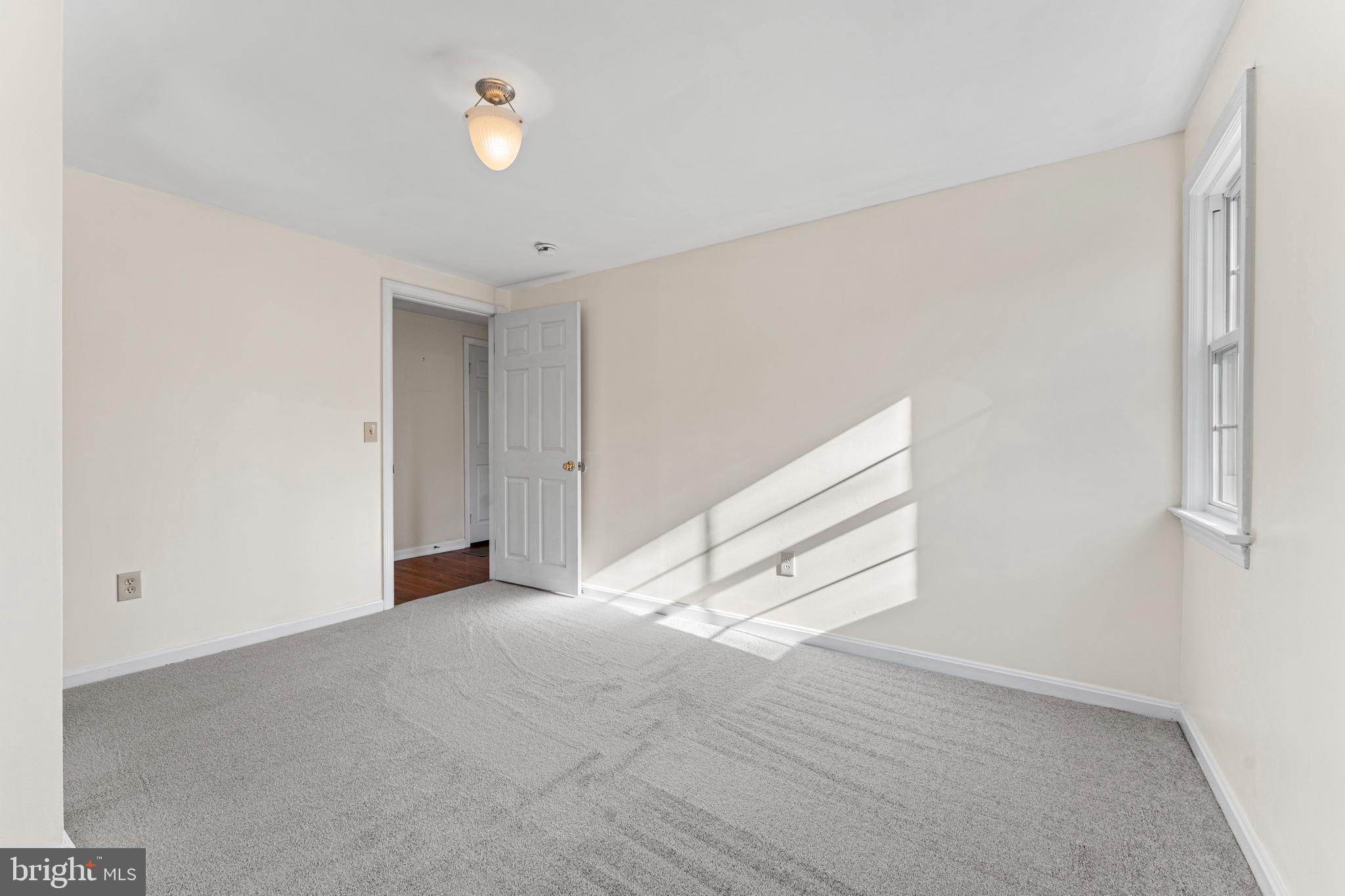 7401 FILLY LANE