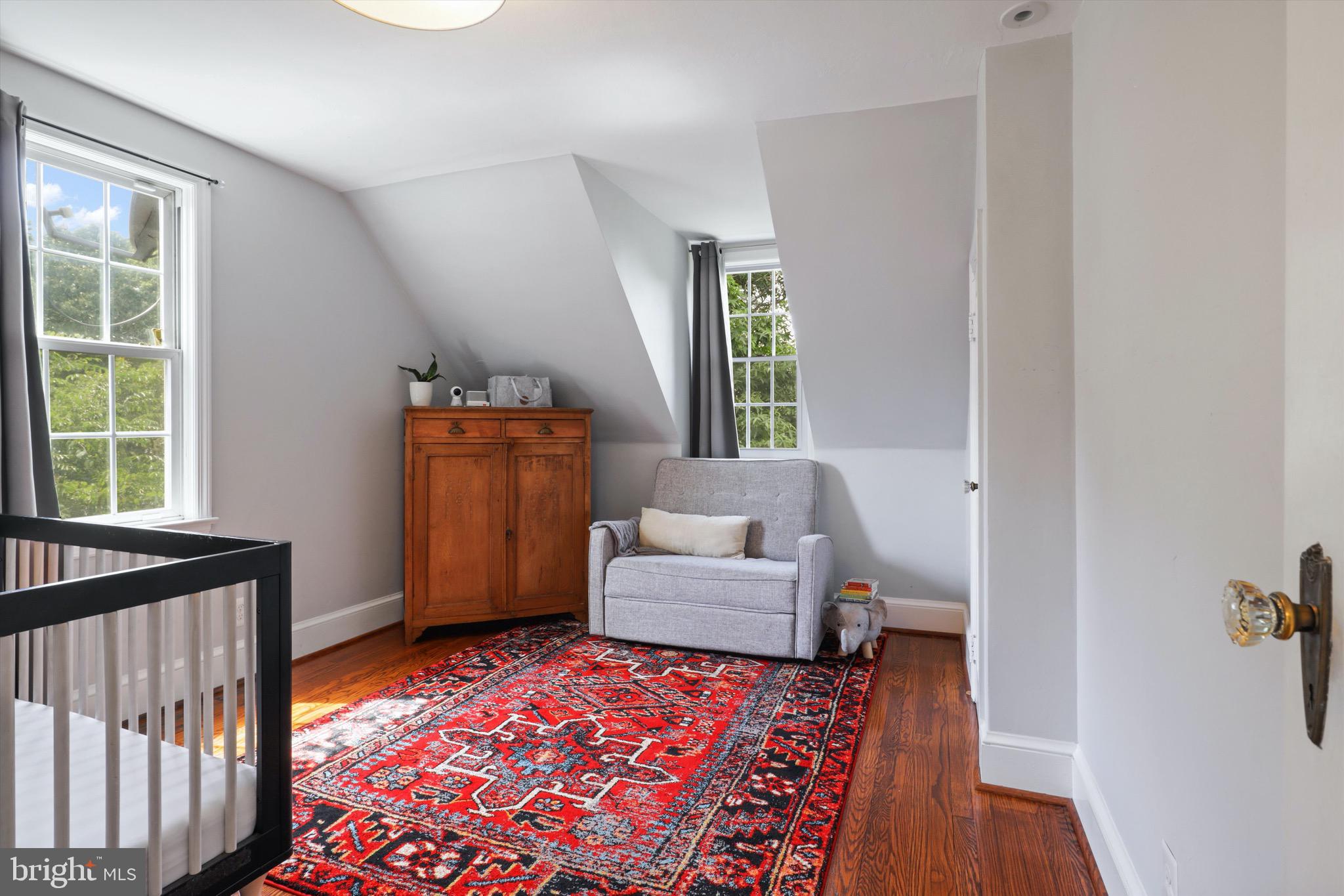 6421 S KINGS HIGHWAY