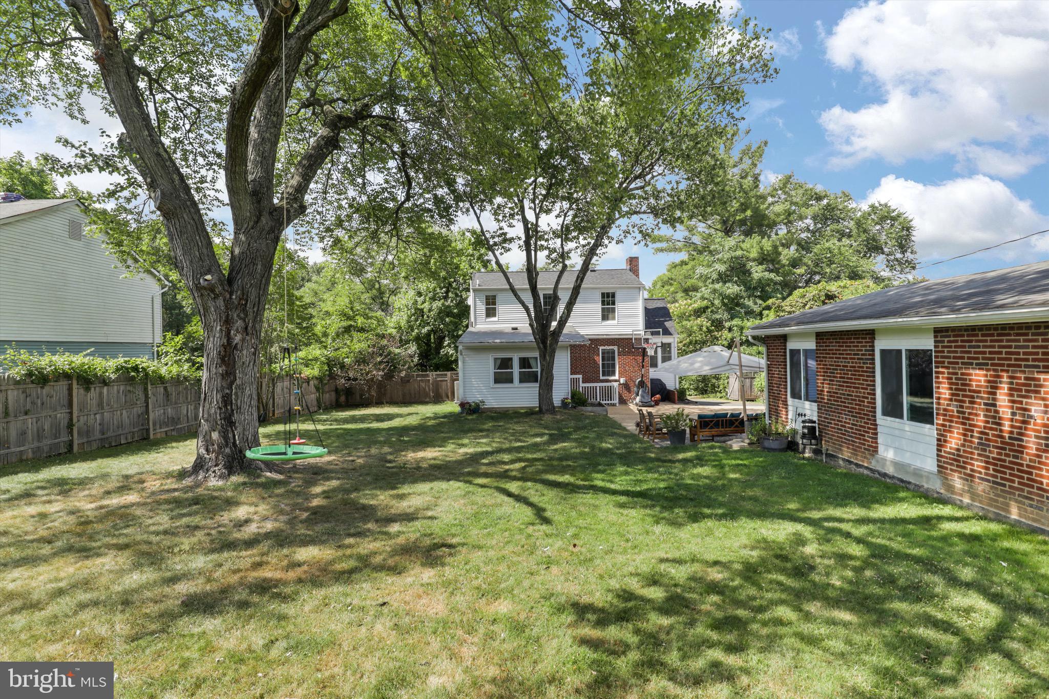 6421 S KINGS HIGHWAY