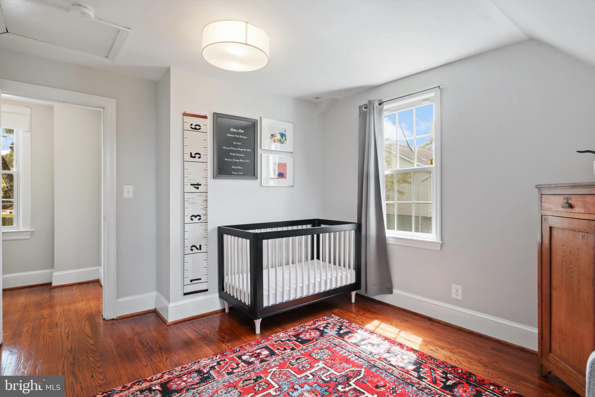 6421 S KINGS HIGHWAY