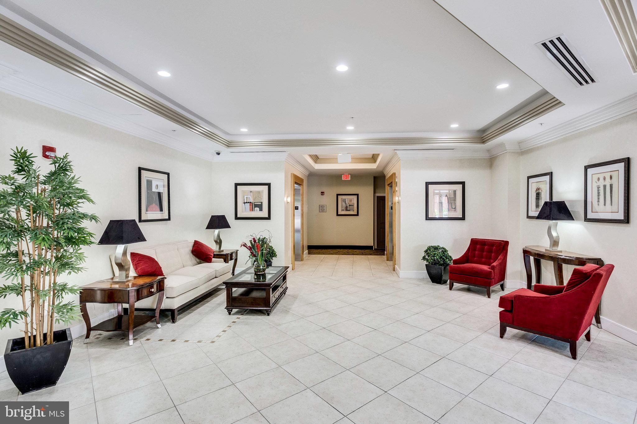 4480 MARKET COMMONS DRIVE 116