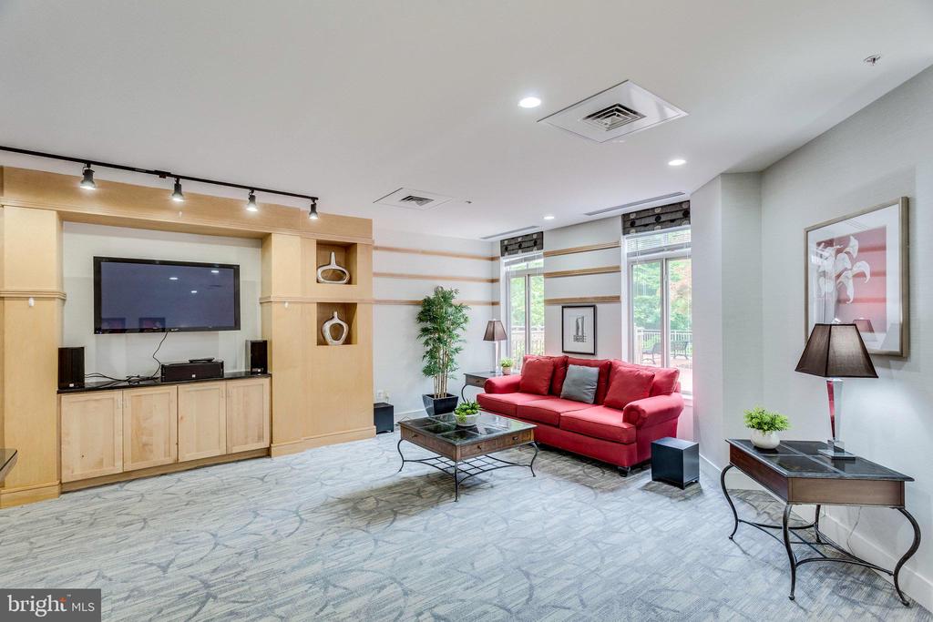4480 MARKET COMMONS DRIVE 116