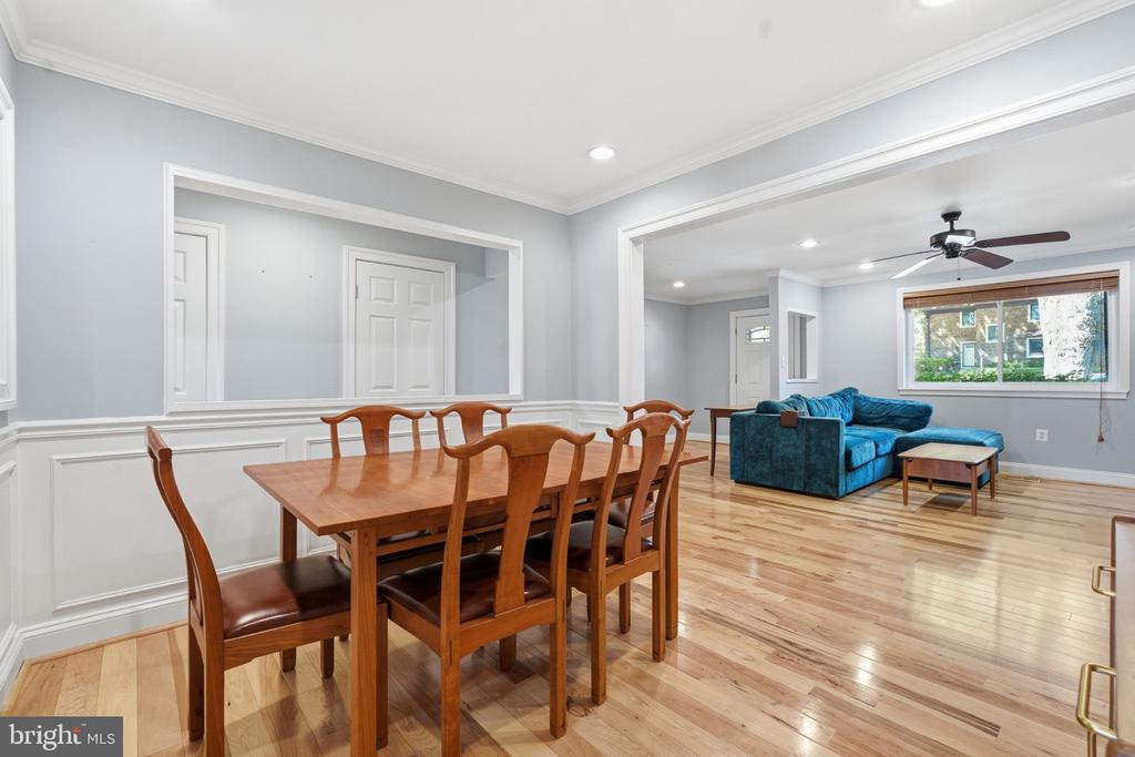 2902 JERMANTOWN ROAD Unit: 27