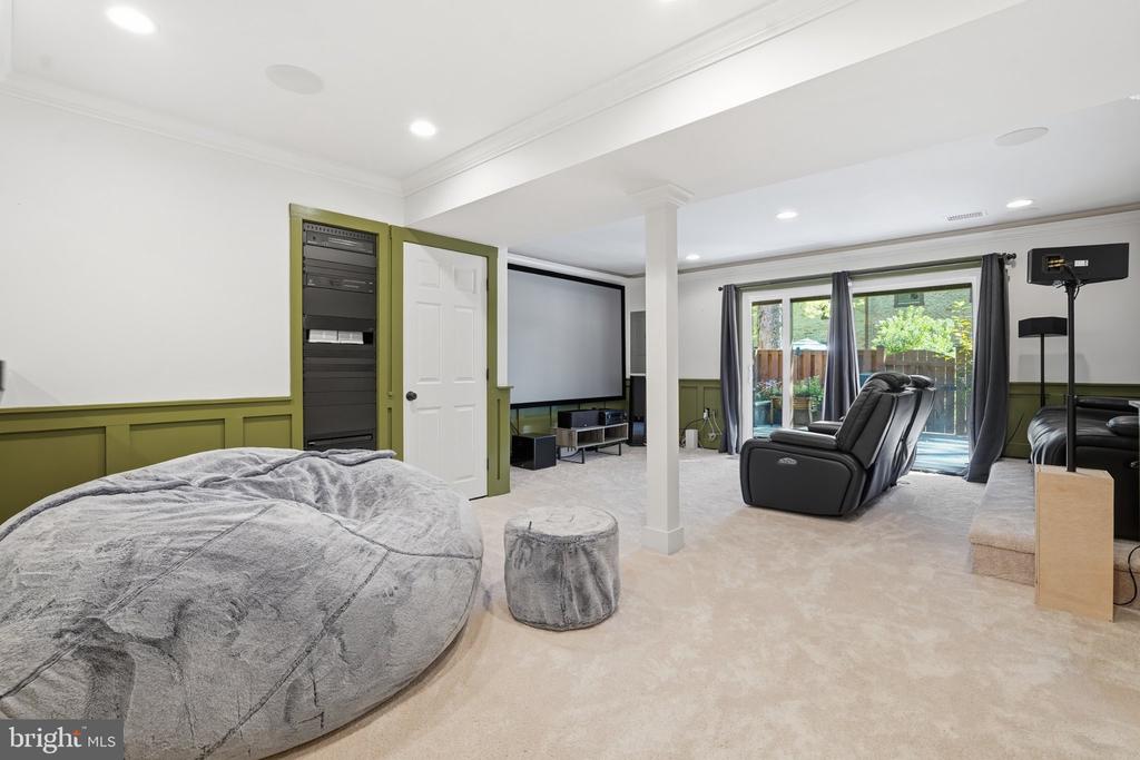 2902 JERMANTOWN ROAD Unit: 27