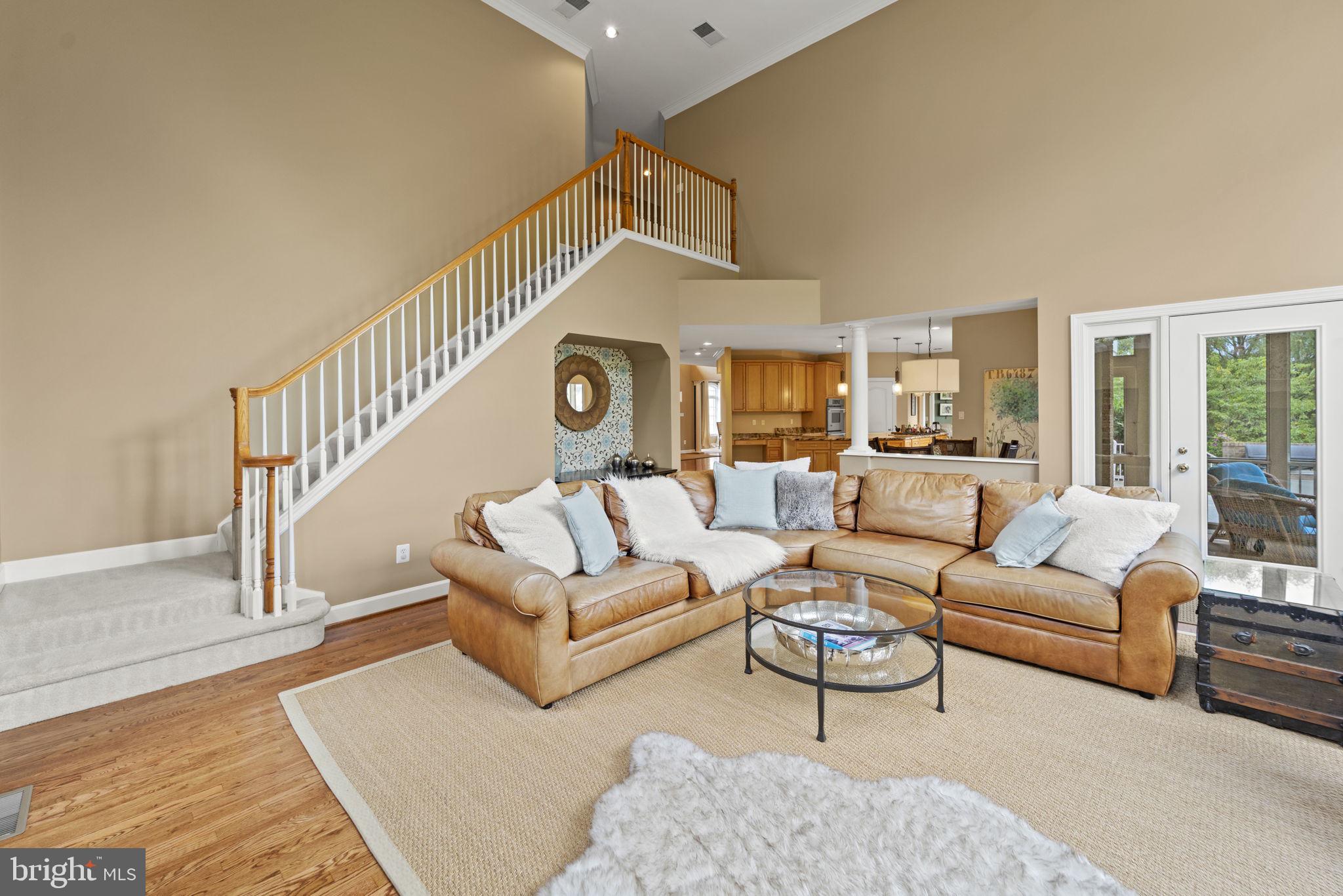 42747 MIRROR POND PLACE