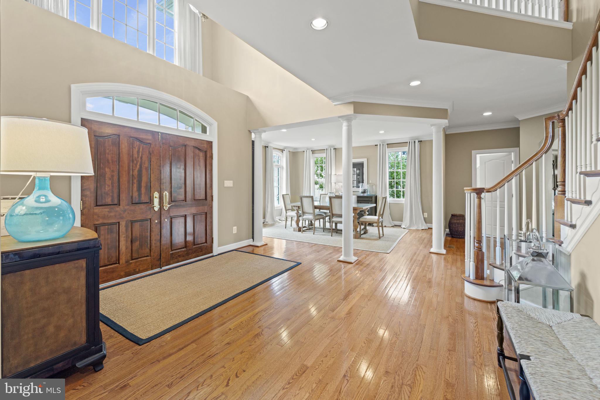 42747 MIRROR POND PLACE